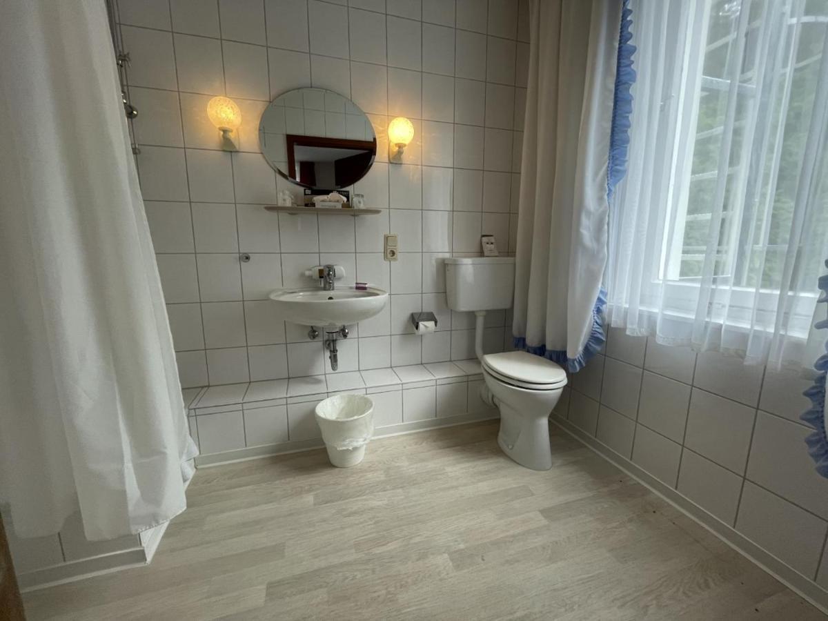 Astoria Hotel Bad Wildstein Трабен-Трарбах Екстер'єр фото